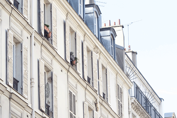 Immobilier : se démarquer dans un marché ralenti (étude)