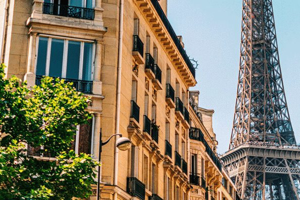 Découvrez à travers ce témoignage comment leboncoin peut vous aider à vous démarquer à Paris et à accroître votre visibilité.