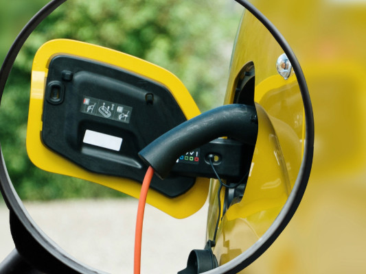 Ventes de véhicules électriques en 2025 : faut-il s'inquiéter ?
