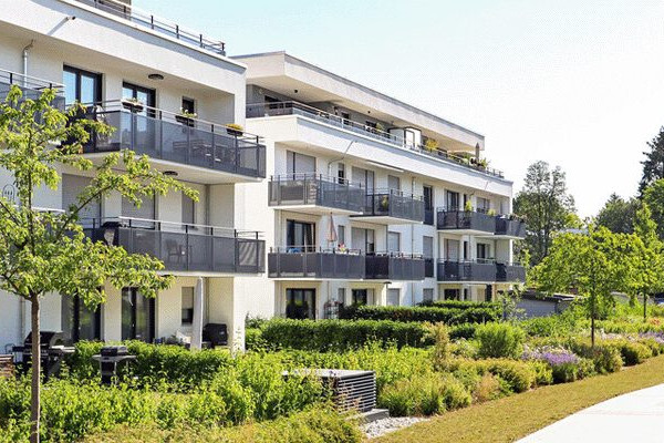 Prévisions du marché immobilier : tendances, zones à fort potentiel, taux stables… tout ce que vous devez savoir pour cet été.
